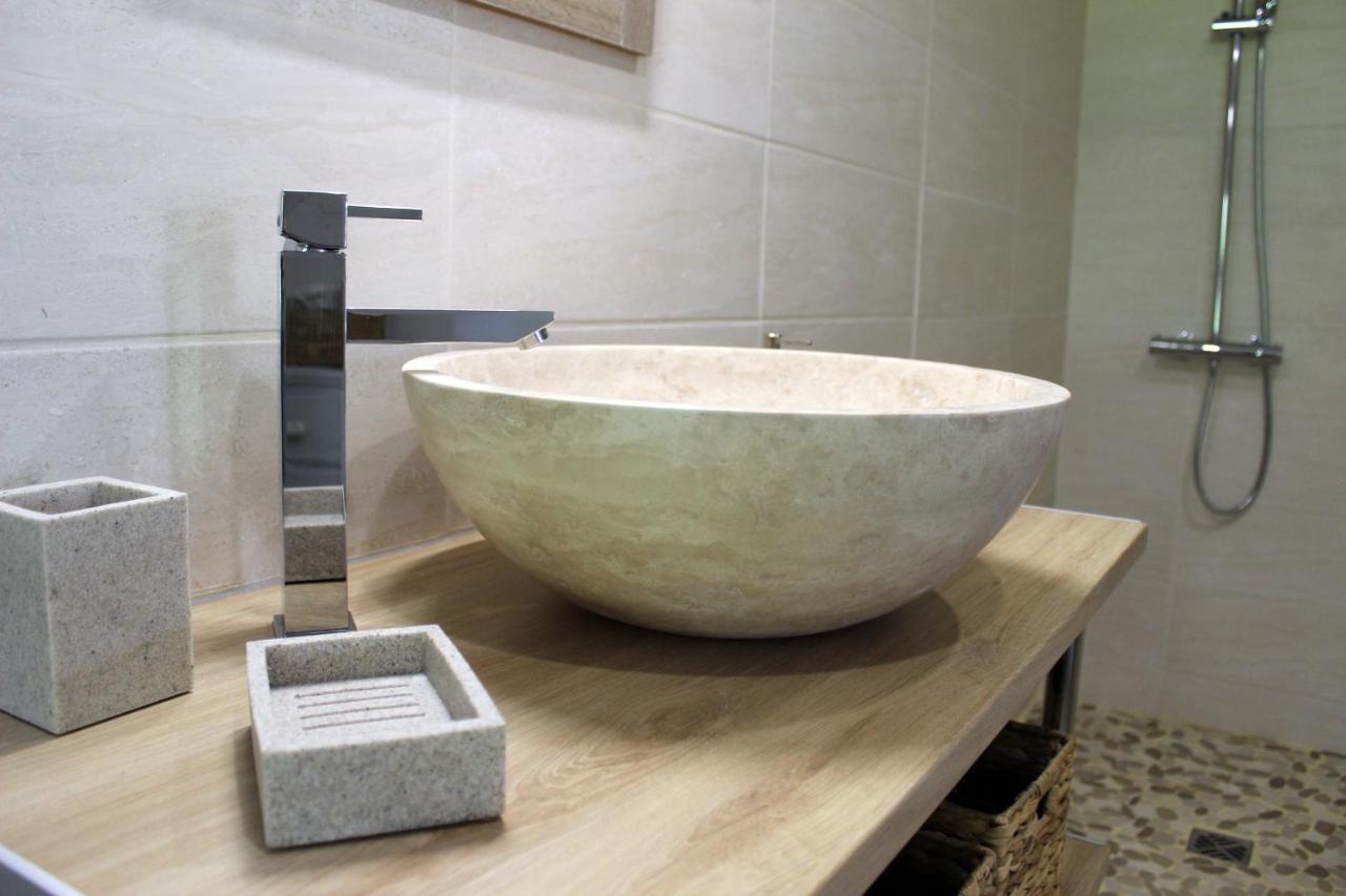 Le Val Daniniere B&B Adult Only Le Mesnil-Garnier Экстерьер фото