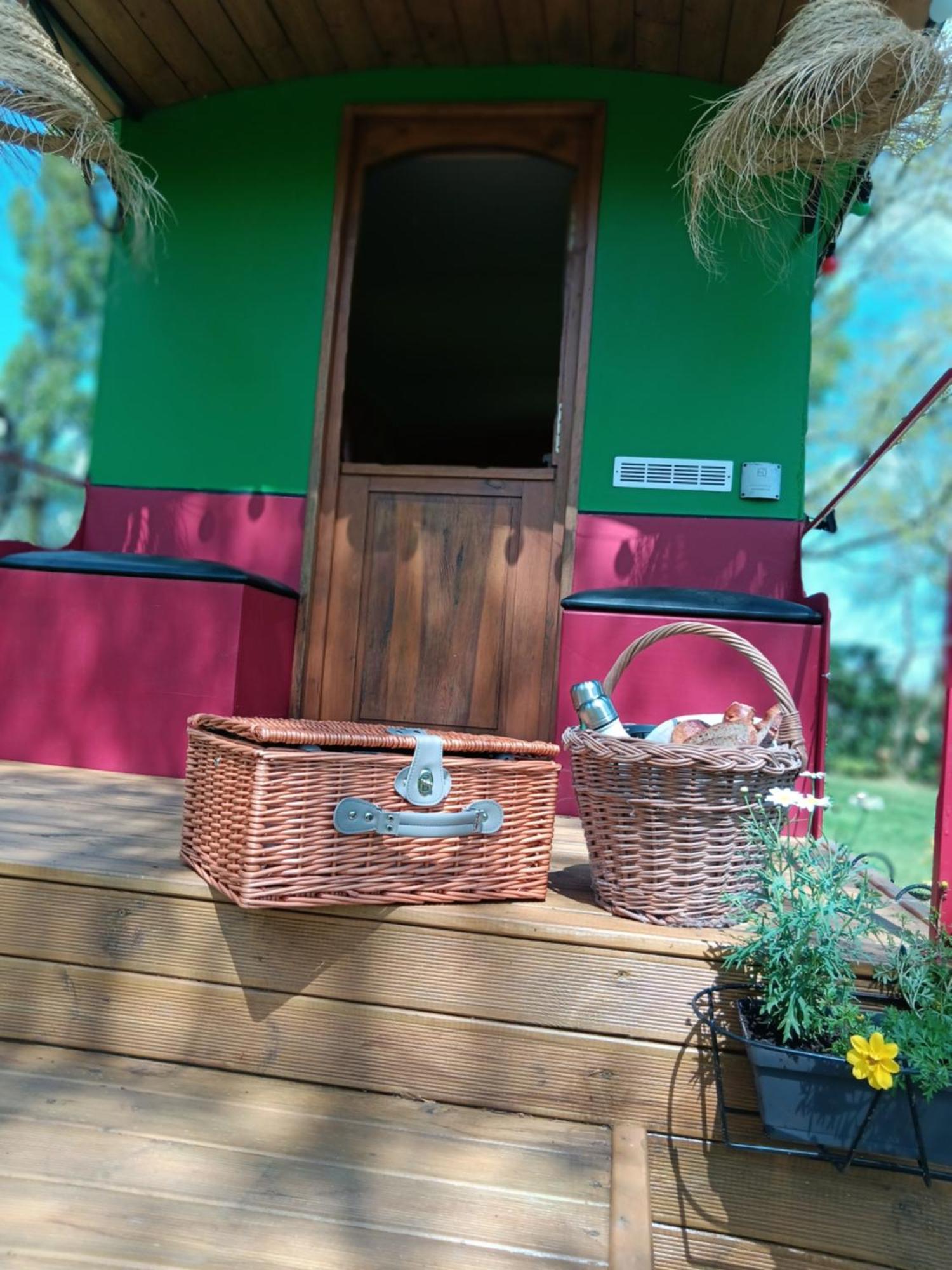 Le Val Daniniere B&B Adult Only Le Mesnil-Garnier Экстерьер фото